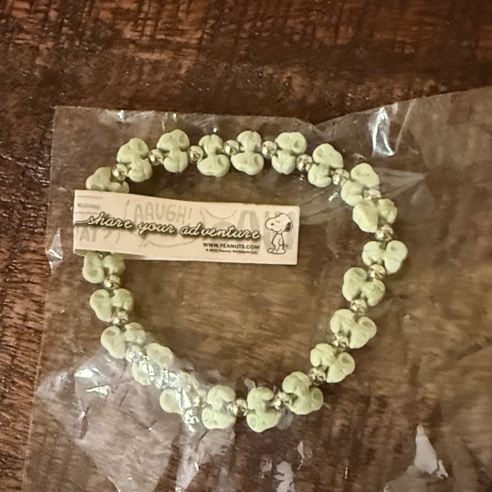 Green Beaded Share Your Adventure Snoopy Bracelet